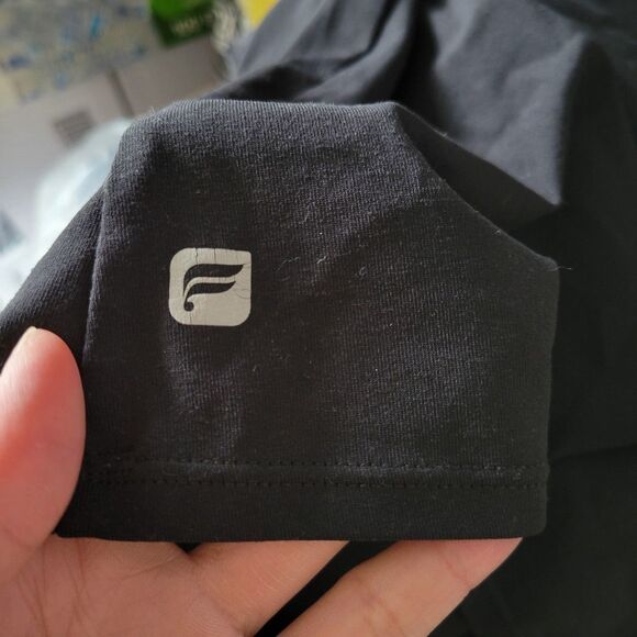 Fabletics Black Mesh Cut Out Back Elastic Band Workout Tank Top - Picture 9 of 10